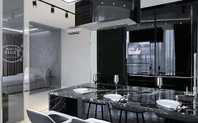 White Tiger Apartment In Smart Plaza
