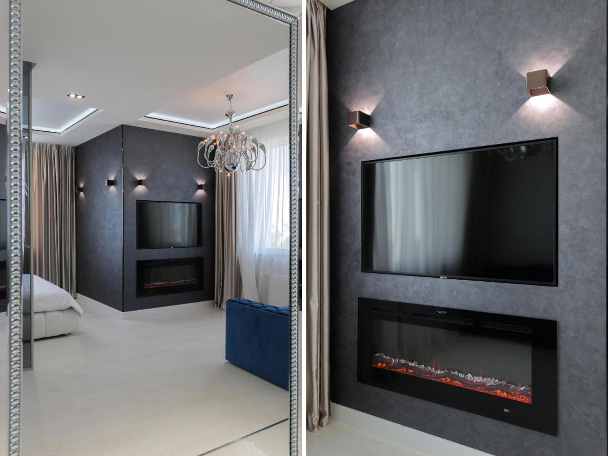 White Tiger Apartment In Smart Plaza Киев Экстерьер фото