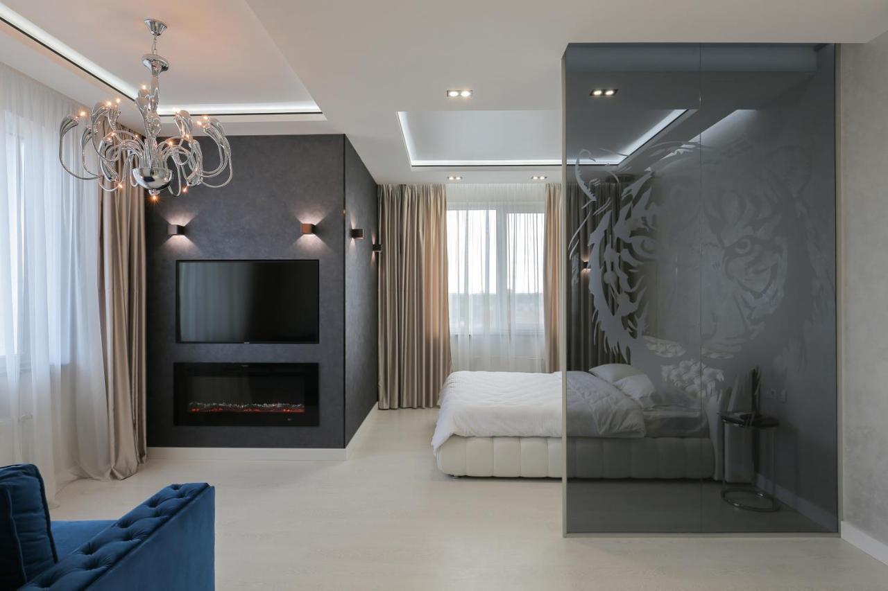 White Tiger Apartment In Smart Plaza Киев Экстерьер фото