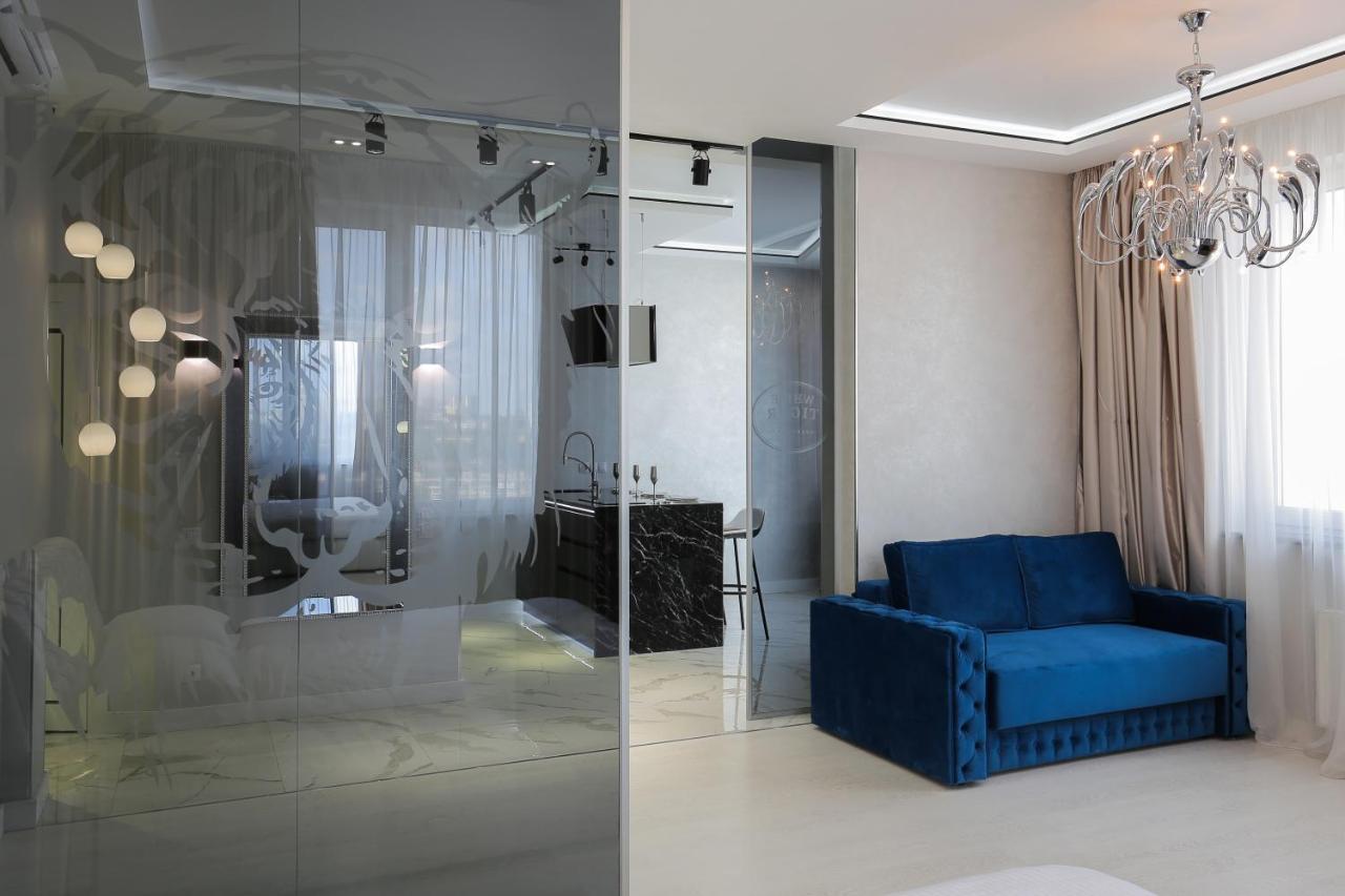 White Tiger Apartment In Smart Plaza Киев Экстерьер фото